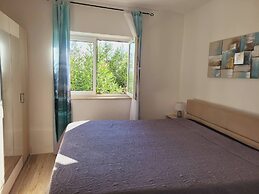 Apartment With Heated Pool Jacuzzi sea View