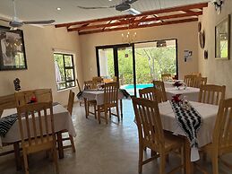 Kholiwe on Kruger Lodge