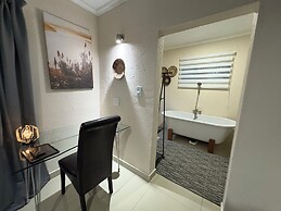 Kholiwe on Kruger Lodge