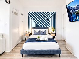 Palmerston Luxe Hotel