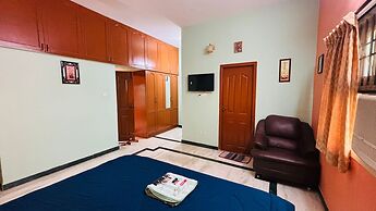Abra Palace Luxury Villa