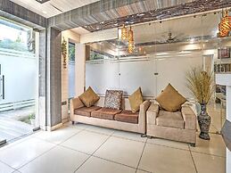 Classic With Balcony Near Medanta