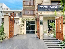 Classic With Balcony Near Medanta
