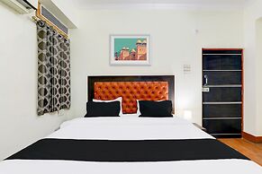 Premium Collection O Alambagh BM Palace