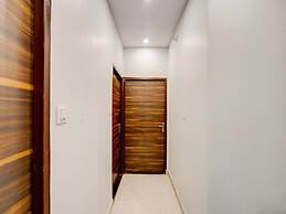 Deluxe OYO IIT BHU Varanasi