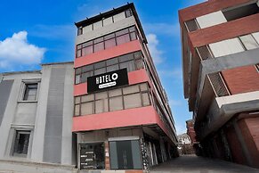 Saver Double Hotel O Sec 58 Hotel Alpha