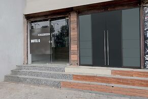 Saver Double Hotel O Sec 58 Hotel Alpha