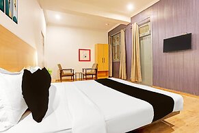 Deluxe Vijay Khand Gomti Nagar