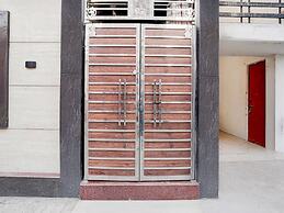 Classic With Balcony Tedhi Bazaar Ram Janambhumi