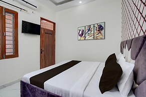 Deluxehotel Holiday Spot