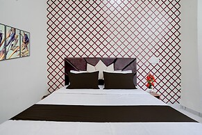 Deluxehotel Holiday Spot