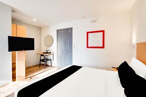 Premium BTM Layout Q Rooms