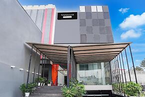 Super Deluxe Room Gomti Nagar Matiyari