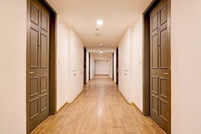 Super Deluxe Room Gomti Nagar Matiyari