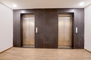 Super Deluxe Room Gomti Nagar Matiyari