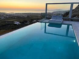 Mykonian Tramonti Villas