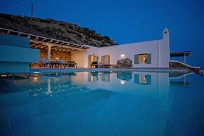 Mykonian Tramonti Villas