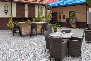 HOTEL MAVİ SÜRMELİ