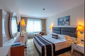 HOTEL MAVİ SÜRMELİ
