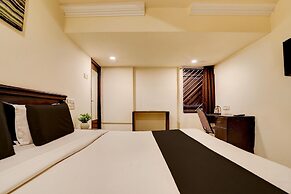 Deluxe Benz Circle Vijaywada Akshaya Pride