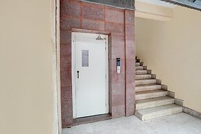 Deluxe Benz Circle Vijaywada Akshaya Pride