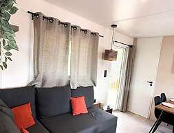 Comfy Mobile Home in Calig for 4