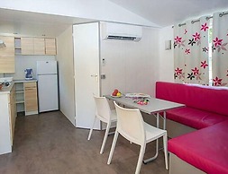 Comfy Mobile Home in Calig for 4