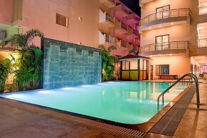 Deluxe Tropicana Beach Resort