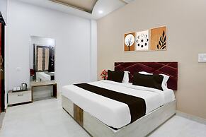 Premium Super Hotel O Bareilly