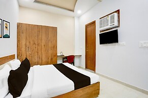 Premium Super Hotel O Bareilly