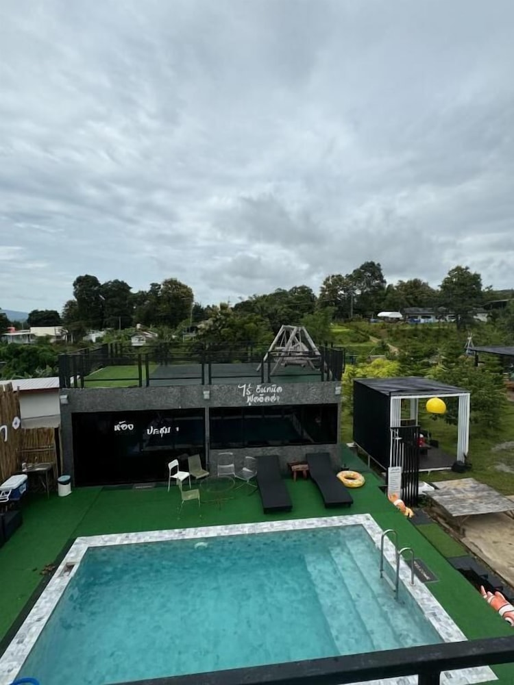 Inthanin Pool Villa