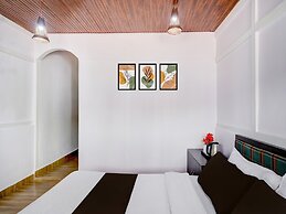 Super Deluxe Room 55 Pillars House