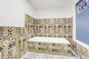 Executive Room Palette Bareilly Bellazio Suites