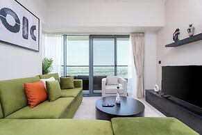 Gala Guests - Golf Gate Residences