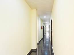 Deluxe Hotel Godavari