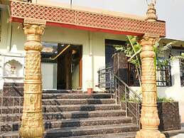 Deluxe Hotel Godavari