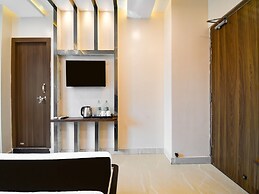 Super Deluxe Room Hotel Narashingha