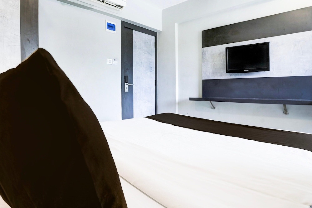 Super Townhouse Oak Vashi
