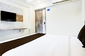 Super Townhouse Oak Vashi