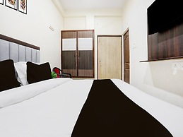 Classic With Balcony Collection O Lanka