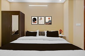 Deluxe Hotel Awadh Regency