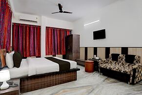 Deluxe Pushp Vatika