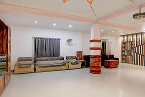 Deluxe Pushp Vatika