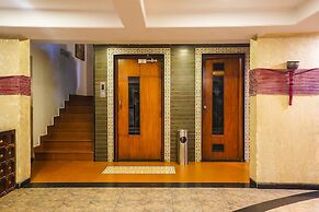 Deluxe Townhouse Prabhat Road