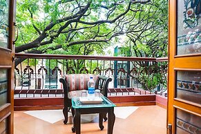 Deluxe Townhouse Prabhat Road