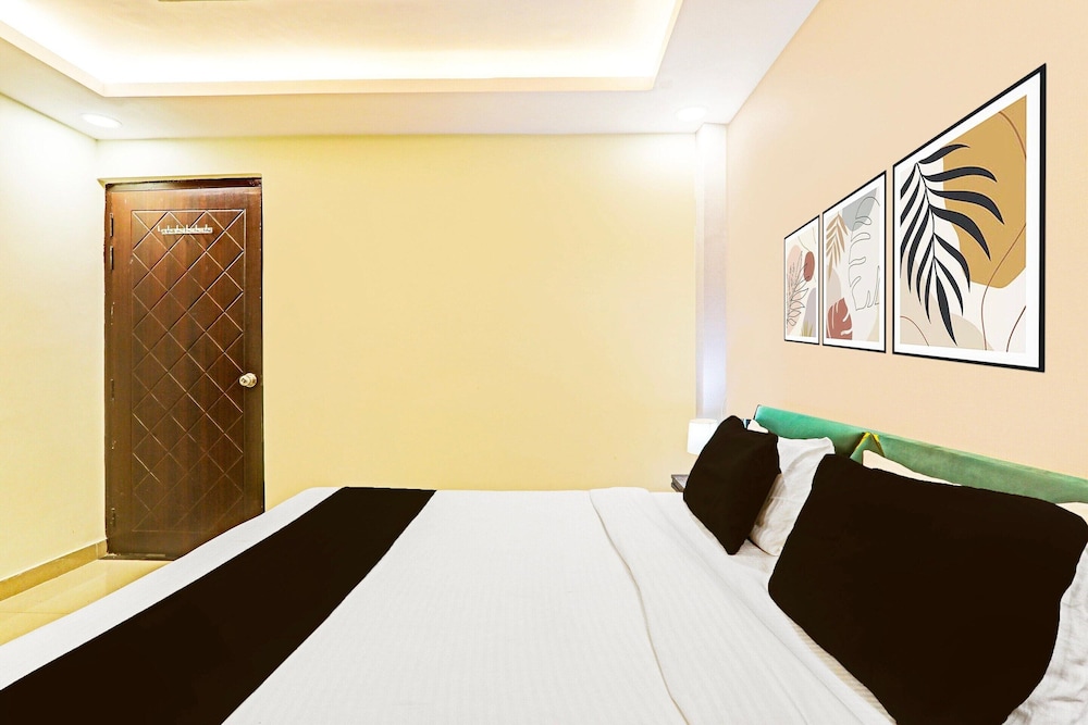 Deluxekathauta Jheel Malhaur Gomti Nagar