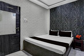Deluxe Babu Lal Soni Guest House