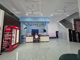 Jason Residencia One Hotel
