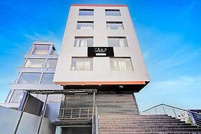 Deluxe Vanamthopu ESR Guest Inn