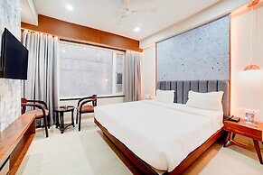 Palette Patel Nagar